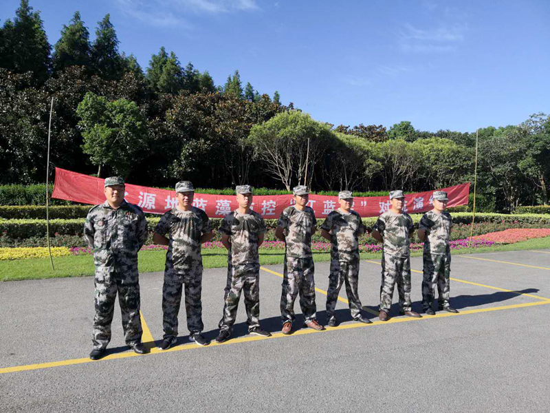 安保公司傀儡湖安保隊(duì)員參加“紅藍(lán)軍”對(duì)抗演練活動(dòng)_副本.jpg